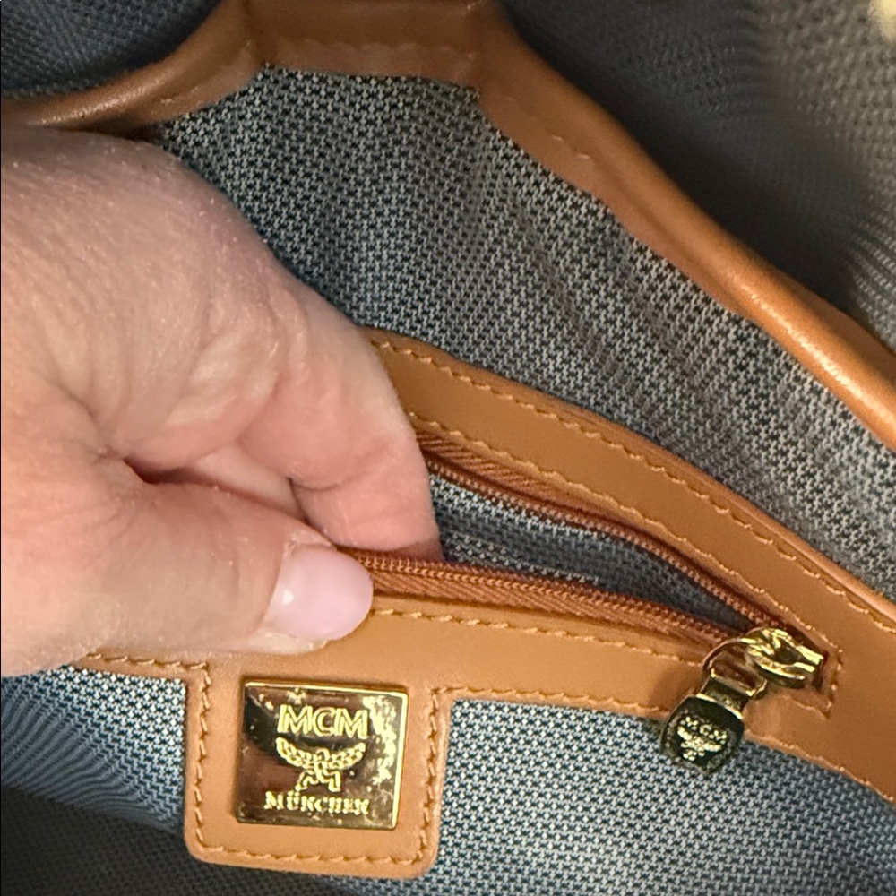 MCM Stark Side Studs Backpack 🔥 - Picture 14 of 16